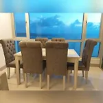 Apartamento De Una Habitacion Con Vista Al Mar! Cercania Centro Historico