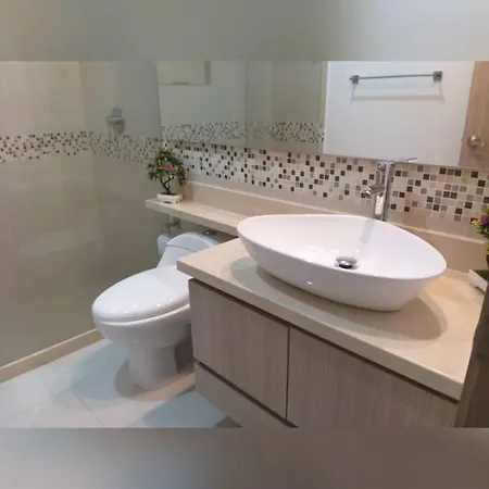 Apartamento De Con Vista Al Mar! Cercania Centro Historico Cartagena